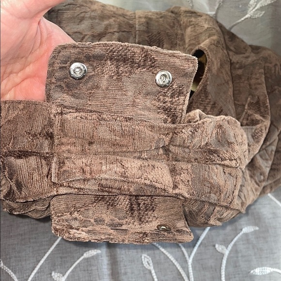 Brown Hobo Bag with Slouchy Design - Picture 5 of 9